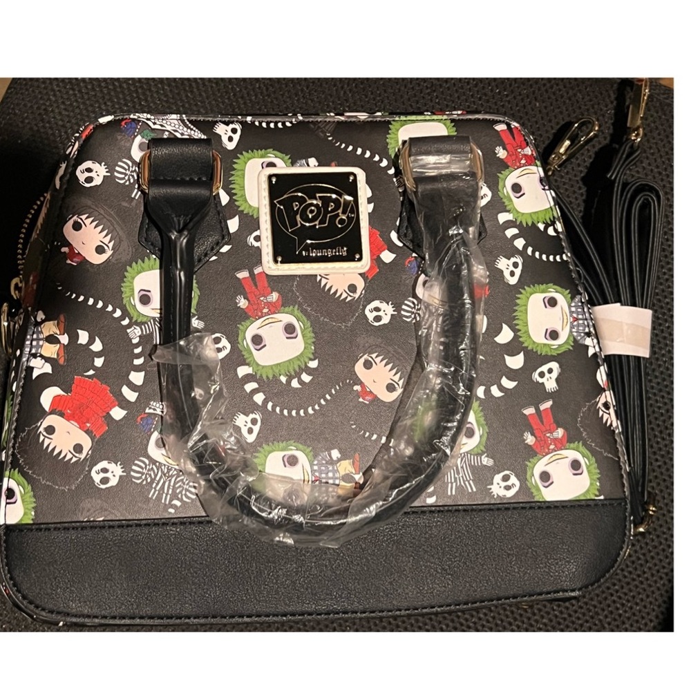 NWT loungefly x POP Beetlejuice purse (handbag/crossbody) and wallet.